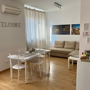  Apartament The Little House In